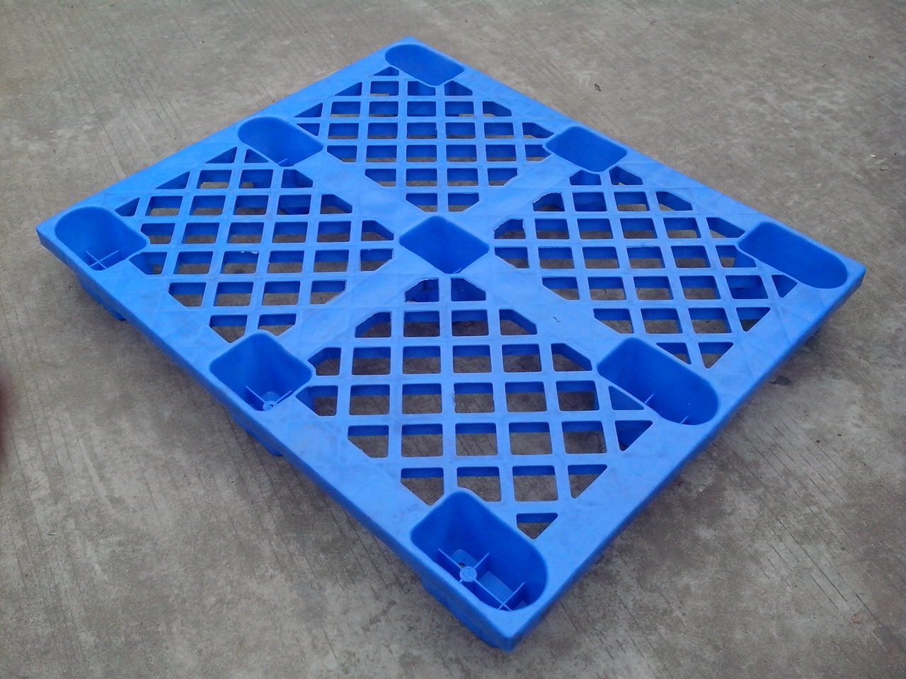 爛舊托盤 爛舊塑料托盤 爛舊塑膠托盤 高價回收